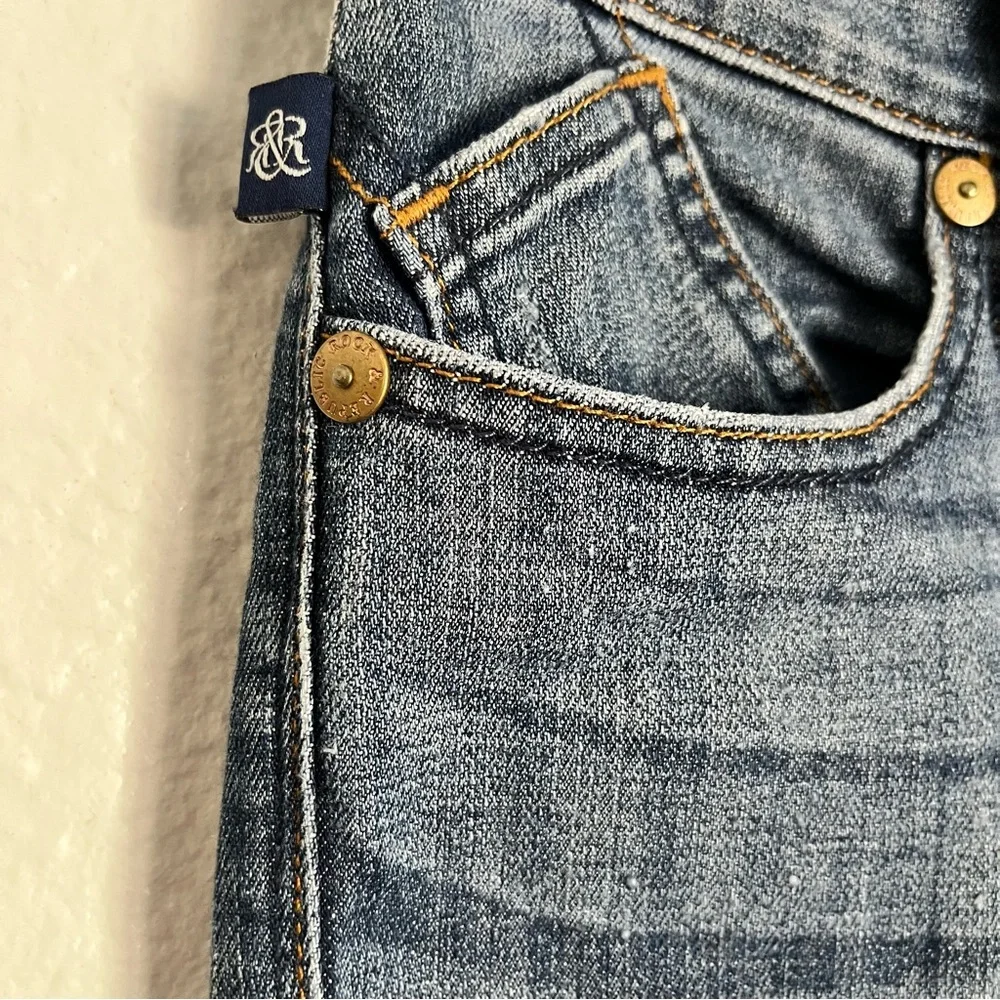 Rock & Republic Kasandra Bootcut Blue Distressed Jeans Low-Rise Pockets Stretch